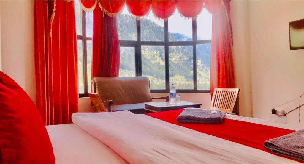 Hadimba Rock Hotel Manali Kültér fotó