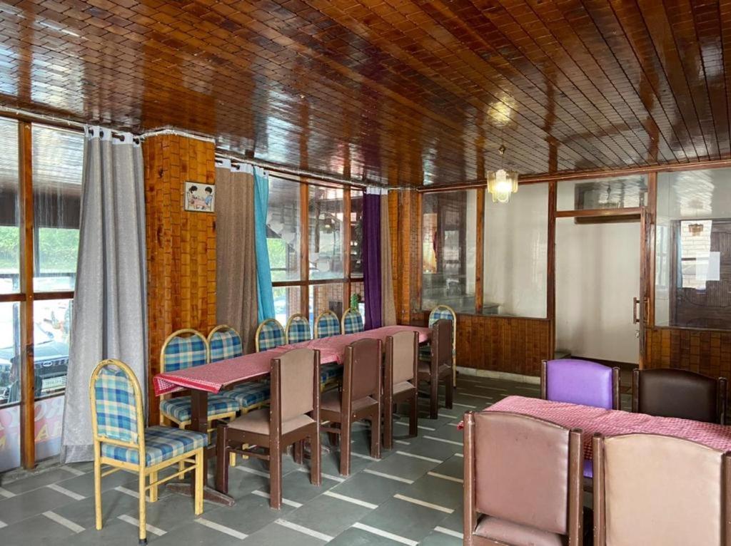 Hadimba Rock Hotel Manali Kültér fotó