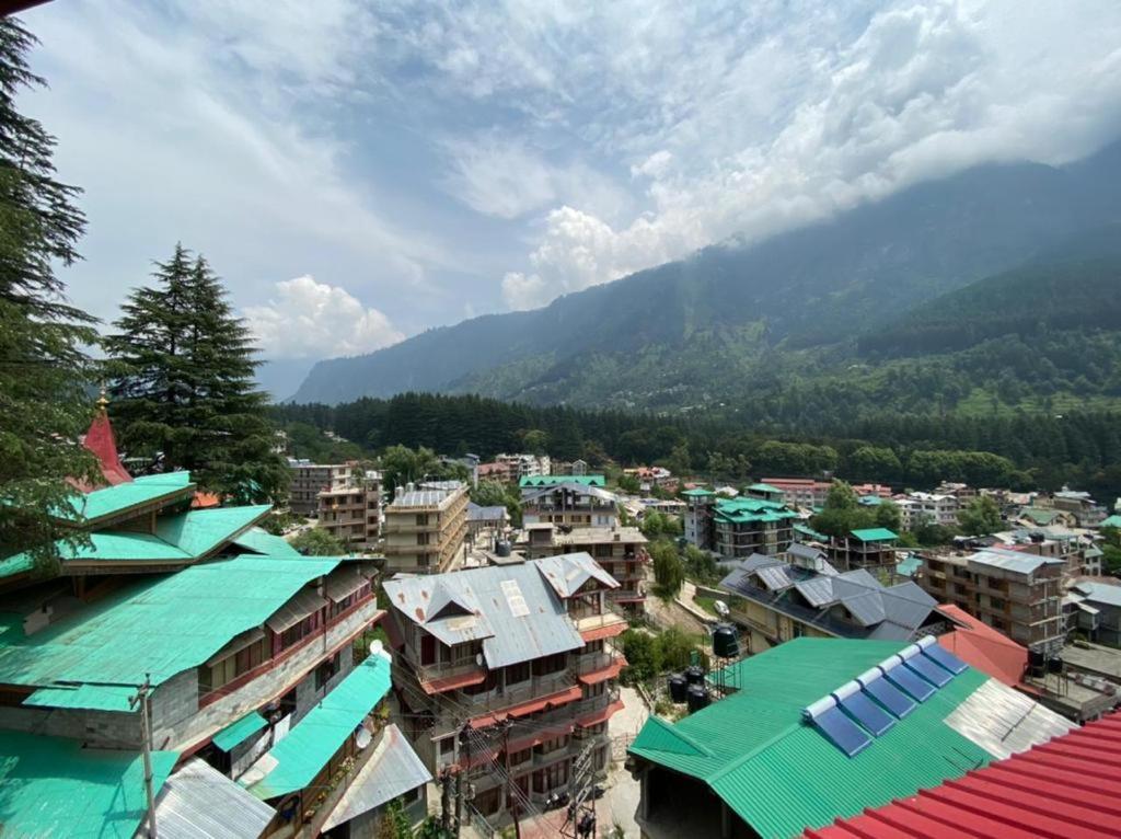 Hadimba Rock Hotel Manali Kültér fotó